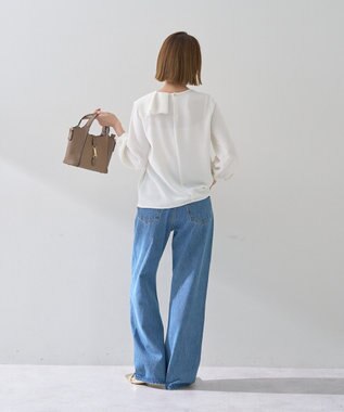 YECCA VECCA アシメラッフルブラウス Off White