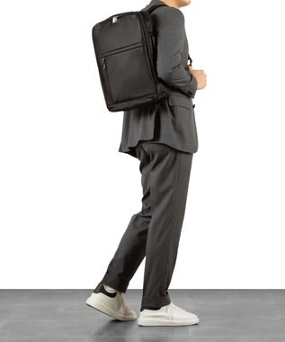 ACE BAGS & LUGGAGE World Traveler サビオ ビジネスリュック B4サイズ 15.6インチPC収納 エキスパンド(容量拡張) ２気室 65343 ワールドトラベラー ブラック