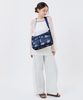 LeSportsac DELUXE EVERYDAY BAG/フローラルブルームズネイビー フローラルブルームズネイビー