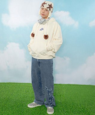 WEGO 【ユニセックス着用ITEM】ハートモチーフプルパーカー ホワイトアイボリー