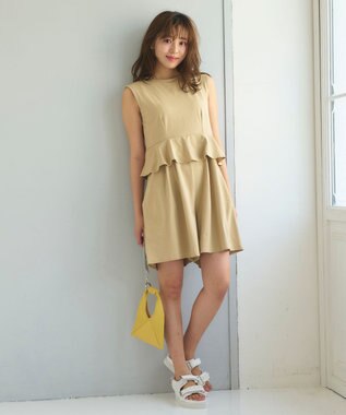 Feroux 【接触冷感・UVカット・吸水速乾】ラッシュガードペプラム オールインワン ベージュ系