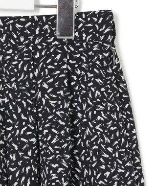 23区 S 【接触冷感/吸水速乾】ペインティングプリント スカート ネイビープリント