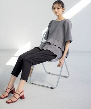 組曲 S ご好評につき追加生産【WEB限定】ジョーゼットジャージーティアード ブラウス グレー系