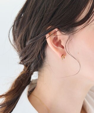 Phoebe 〈金属アレルギー対応〉グロッシーミニホースシューピアス　ゴールド　ステンレス/馬蹄/蹄鉄/ラッキーモチーフ/ギフト/プレゼント ゴールド