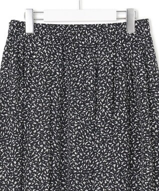 23区 S 【接触冷感/吸水速乾】ペインティングプリント スカート ネイビープリント