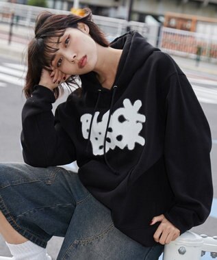 WEGO 【ユニセックス着用ITEM/裏起毛/SMLサイズ展開】リラックスフィットスプレーグラフィックパーカー ブラック
