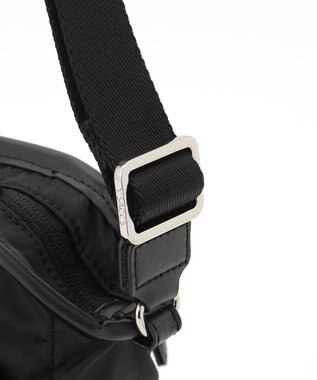 Y'SACCS Polka Dots　パイピングポケットポシェット ブラック