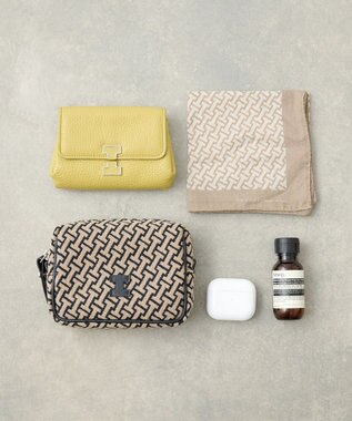 IACUCCI ＜GISELe 10月号掲載＞ベルタ S CERVO ブラック