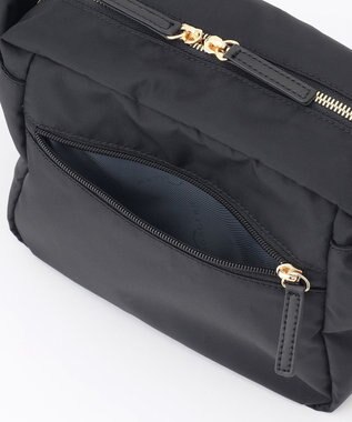 LA BAGAGERIE メタルバックル　ボックスショルダー　SSサイズ ブラック