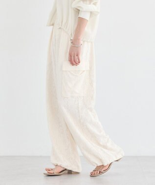 earth music&ecology 総レースカーゴパンツ Ivory
