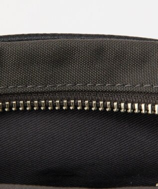 russet コーデュラナイロンスクエアショルダーバッグ(CE-1751) D.Brown