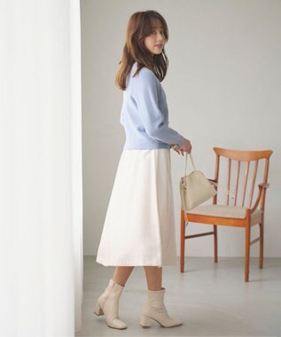 Feroux 【洗える】シャイニーフレアスカート アイボリー系