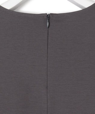 23区 【GLOW8月号掲載/洗える】ランダムフリルジャージー ペプラム カットソー グレー系