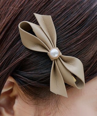 Tiaclasse 【2TYPE/ゴム＆クリップ】レザーリボンヘアアクセサリー クリップ：ベージュ