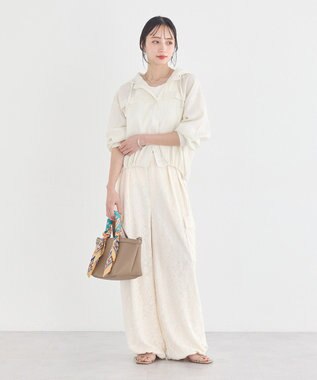 earth music&ecology 総レースカーゴパンツ Ivory