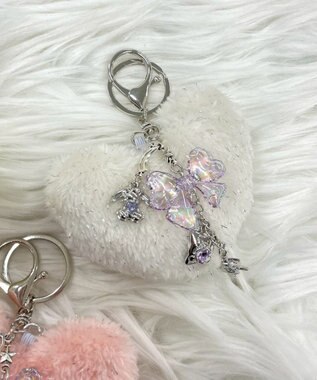 WEGO ファーハートビーズチャームキーホルダー ホワイト