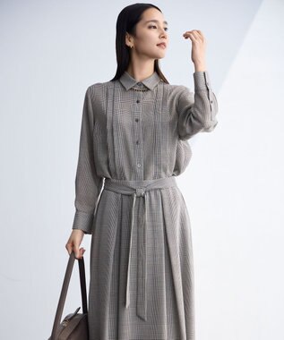 自由区 【SHIHOさん着用】TWハイツイストビエラタックディテール ブラウス グレンチェック