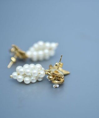 monshiro ブドウピアス ホワイト