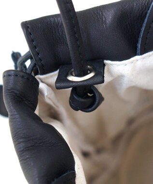 FOLNA RD ソフトレザー2WAY巾着ショルダーバッグ ブラック