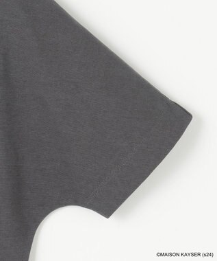 ANY 【MAISON KAYSERコラボ】フォトプリント半袖Tシャツ チャコール×バスケット