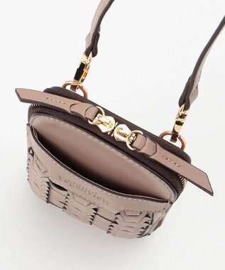 LA BAGAGERIE 【veganview】v piece mesh smartphone shoulder bag グレージュ