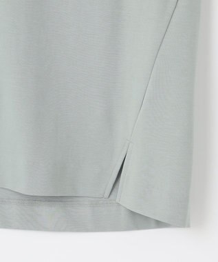 自由区 【洗える】エッセンシャルポンチ Vネックカットソー ライトグリーン系