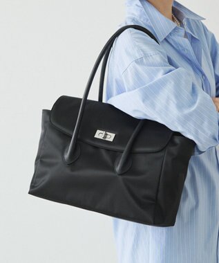 russet 《@__serako.r__企画》クラウズナイロンフラップトートバッグ(CE-1690) Black