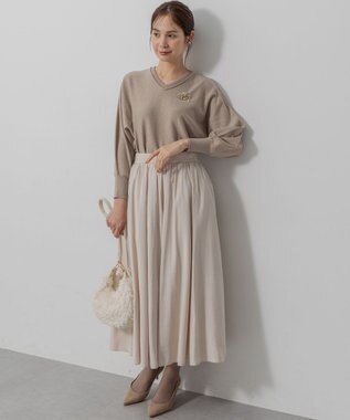 組曲 S 【前後着用可】ニューシックニットＶネック プルオーバー ベージュ系