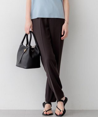 23区 S 【Oggi7月号掲載/吸水速乾/接触冷感/UVカット】ストレッチジョーゼット テーパード パンツ ダークブラウン系