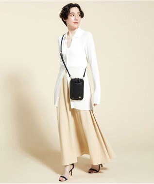 LA BAGAGERIE 【レザー×ステッチ】スマホポシェット ブラック