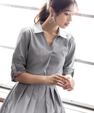 Tiaclasse L 【洗える】小顔効果も期待できるスキッパーシャツワンピース グレーストライプ
