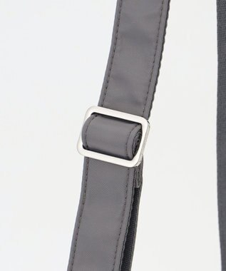 Y'SACCS ブロックモチーフポシェット ブルー【web限定カラー】