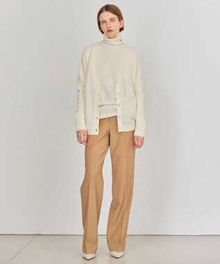BEIGE， 【WEB限定・洗える】ALSACE / パール釦ウールニットカーディガン Ecru