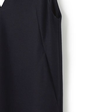 23区 【WEB限定カラーあり】ウール圧縮スムース Vネック ワンピース ダークネイビー