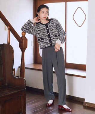 earth music&ecology タックコクーンパンツ Charcoal Gray