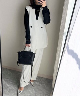 Green Parks AnriettMusee ネック切替デザインベスト Off White