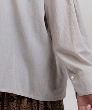 muuc コットンローン長袖ブラウス グレーベージュ