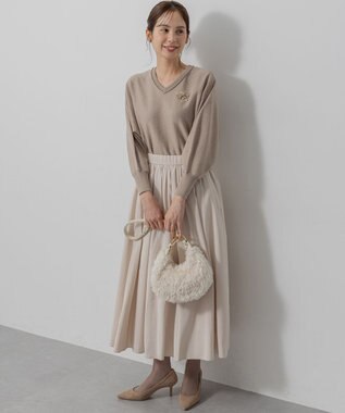 組曲 S 【前後着用可】ニューシックニットＶネック プルオーバー ベージュ系