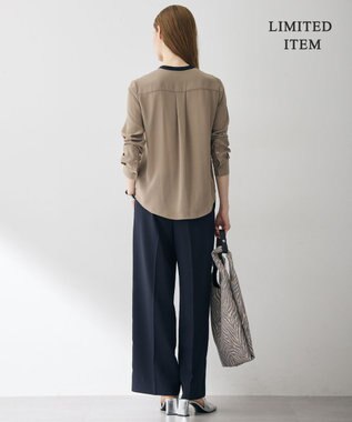 ICB L 【6/12-6/28期間限定・受注生産・WEB限定】BackSatinAmunzen キーネックブラウス ライトモカ×ネイビー