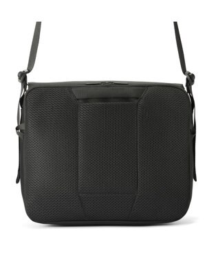 ACE BAGS & LUGGAGE ace. ラグレンティスクロス ショルダーバッグ A4 撥水 68797 エース ブラック