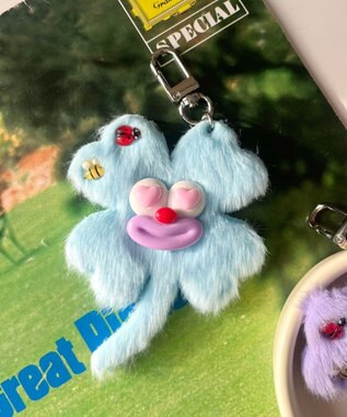 WEGO ハッピークローバーモンスターぬいぐるみキーホルダー サックス