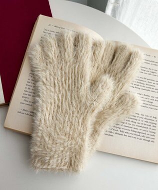 WEGO 指出し穴付きシャギーグローブ ベージュ