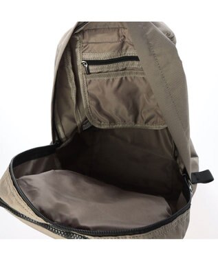 Y'SACCS 【Y’SACCS vous et】 フロントポケットリュックサック グレージュ