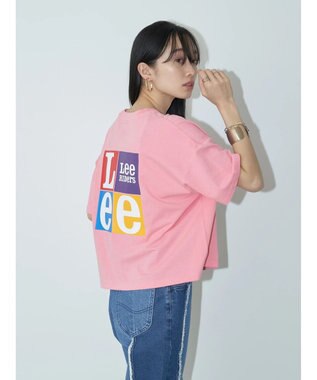 earth music&ecology Ｌｅｅ×ｅ．ｍ．ａ．ｅ　ＢＡＣＫ　ＰＲＩＮＴ　ＴＥＥ Pink
