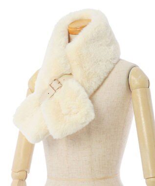 MOONBAT 【大人百花1月号掲載】FURLA フェイクファーマフラー ベルト差し込み ファーティペット ロゴプレート付 オフホワイト