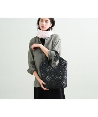 genten サステナブルカットワーク トートバッグ（大） クロ