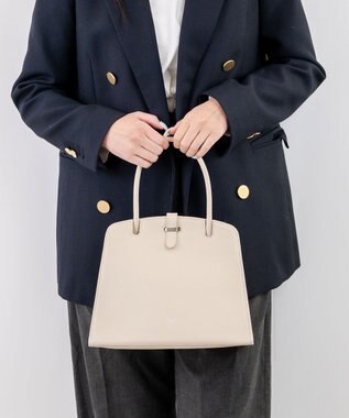 blancle シュリンクレザー ワンハンドルフォーマルバッグ ライトベージュ