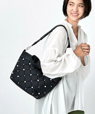 LeSportsac BUCKET TOTE W PEARLS/ブラックパール
