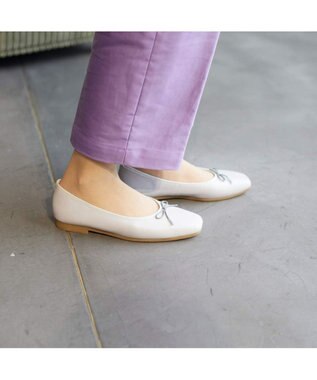 ing <ing>【WEB限定】スクエアトゥバレエシューズ ライトグレー