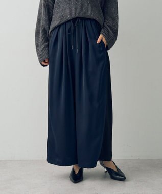 YECCA VECCA サテンタックワイドパンツ Navy